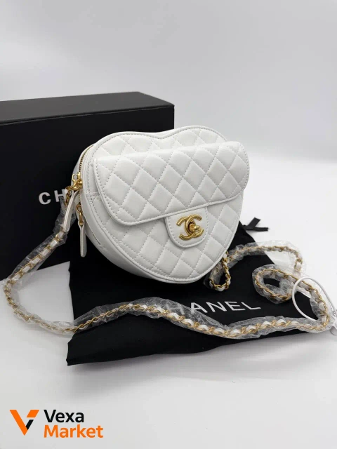 Chanel Heart Bag White / Gold Leather Premium