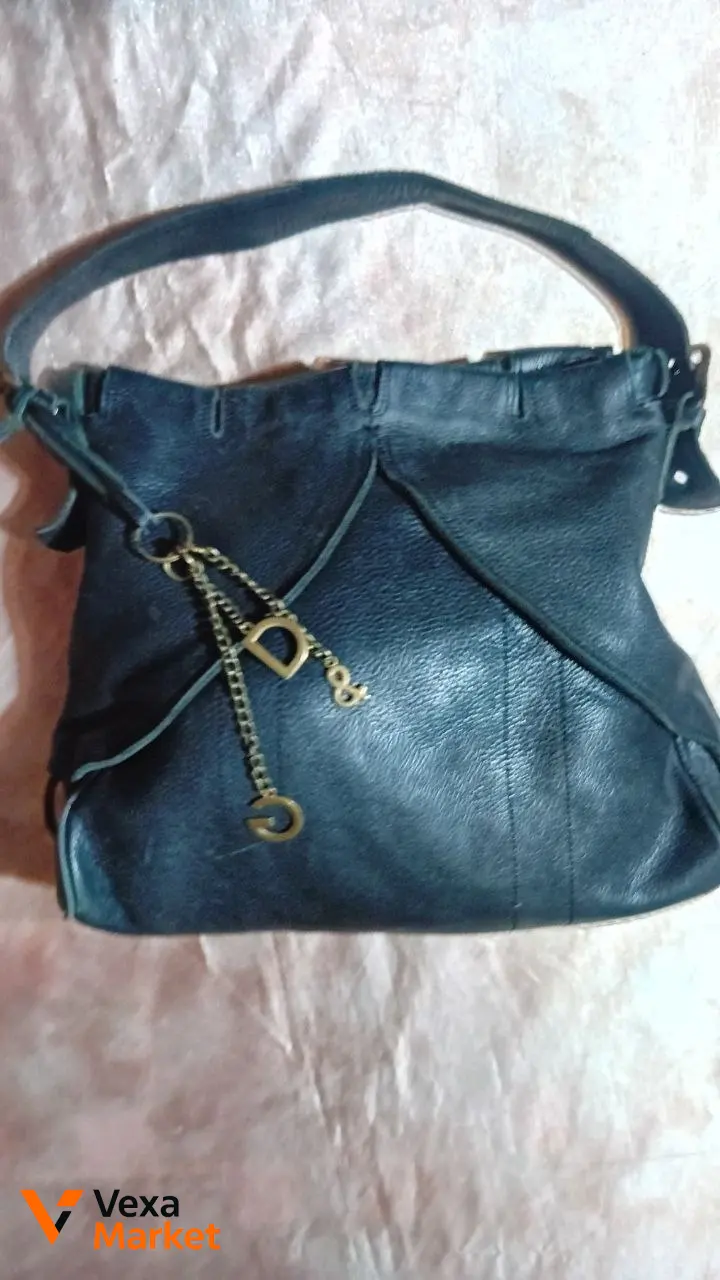 Колекція жіночих сумок: ZARA, Dolce&Gabbana, PRADA, Chanel та інші — фото 4