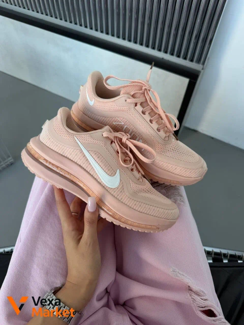 Nike Pegasus Premium Peach