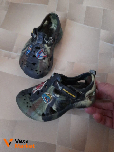 Детские сандалии Skechers на ножку 13 см