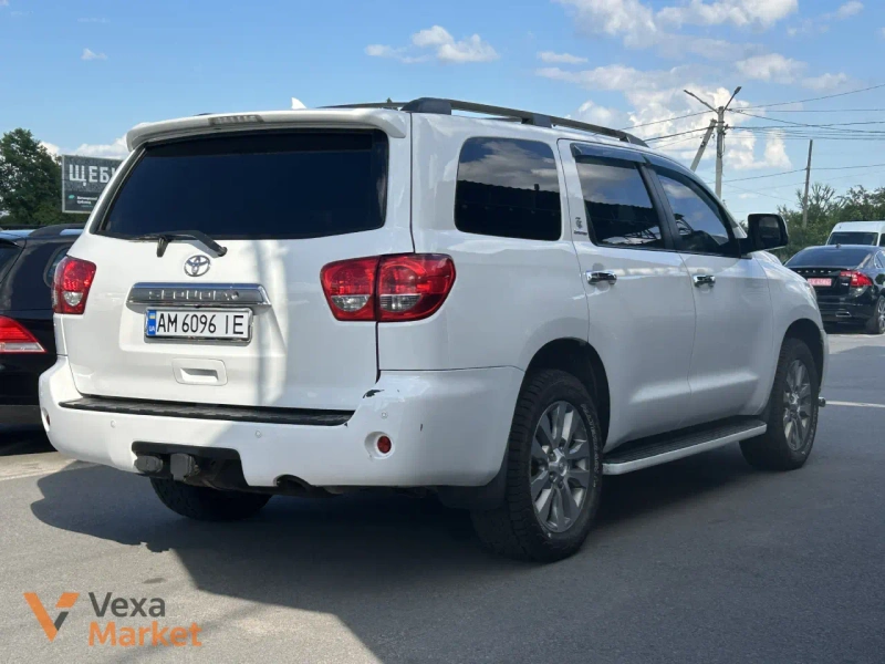Toyota Sequoia II покоління 2011 Білий — фото 2