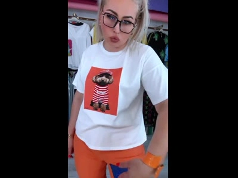 Футболка и бриджи