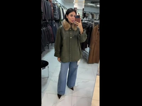 Куртка oversize з італійської тканини та іспанської шкіри з хутром куниці