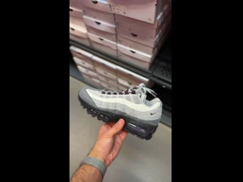 Жіночі кросівки Nike Air Max 95