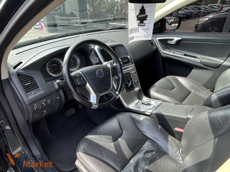 Volvo XC60 I покоління 2012 Газ/Бензин Автомат Сірий — фото 4