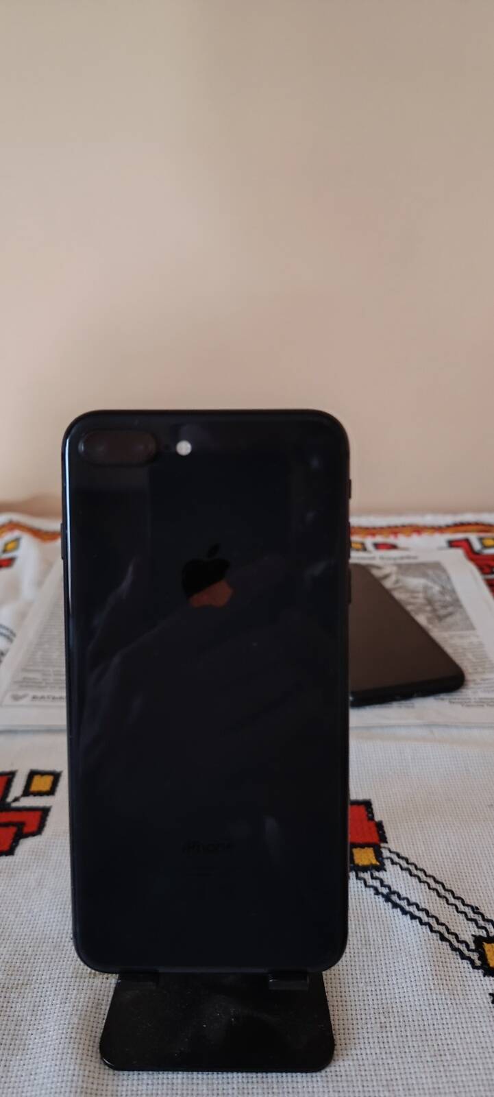 Вживаний Apple iPhone 8 Plus 256 гб. — фото 10