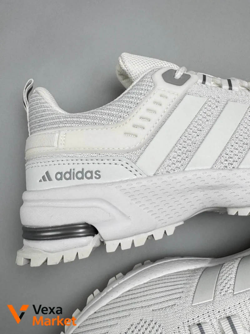 Жіночі кросівки Adidas — фото 6