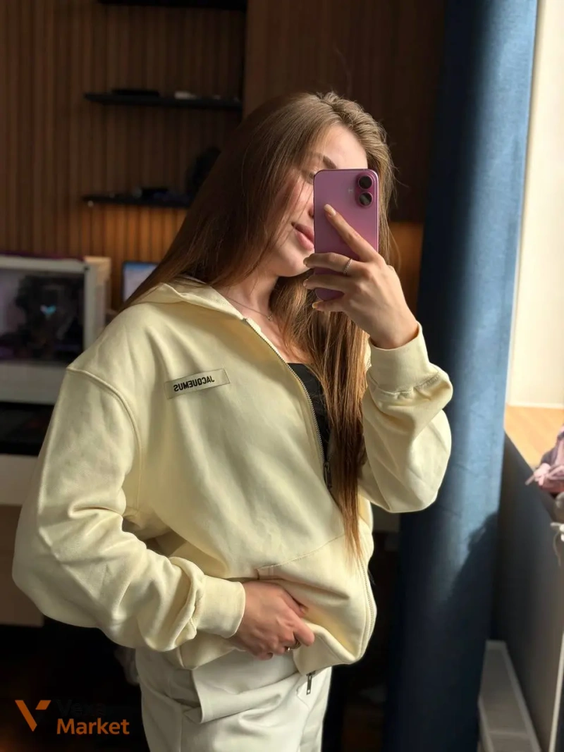 Жовта худі на блискавці — фото 3