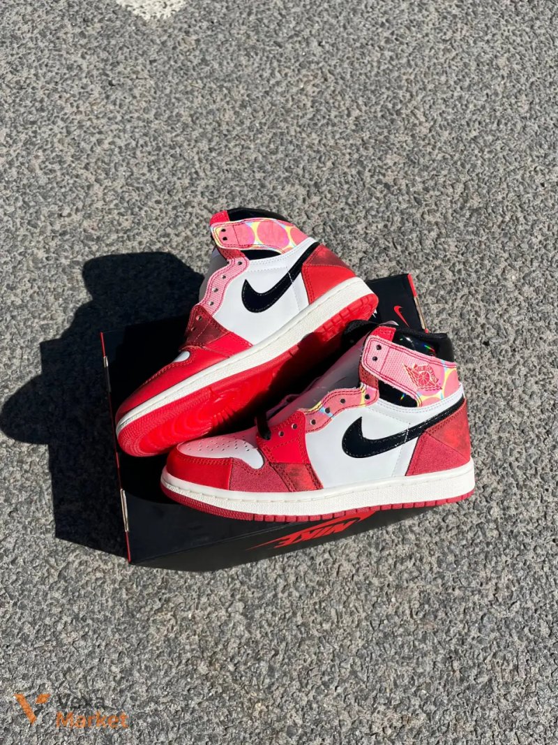 Air Jordan 1 HI OG "Across The Spider Verse" "New Chapter" 36.5 — фото 6