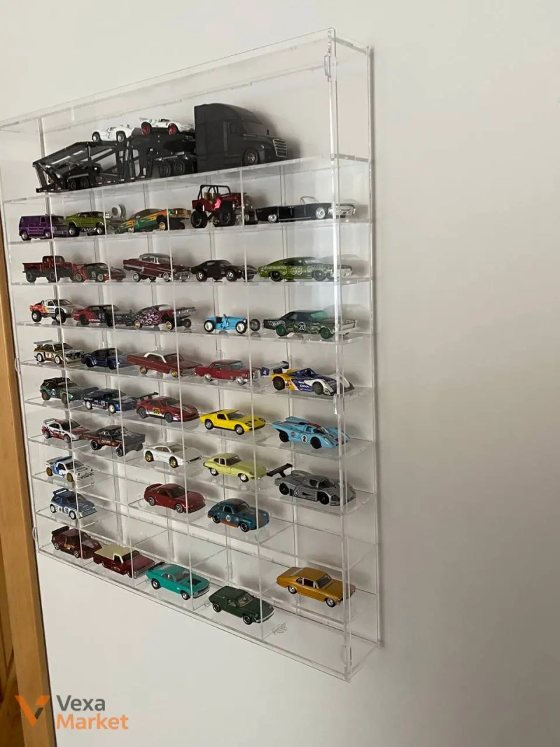 Акриловий бокс-вітрина для 50 машинок Hot Wheels 1:64, настінна полиця-органайзер — фото 4