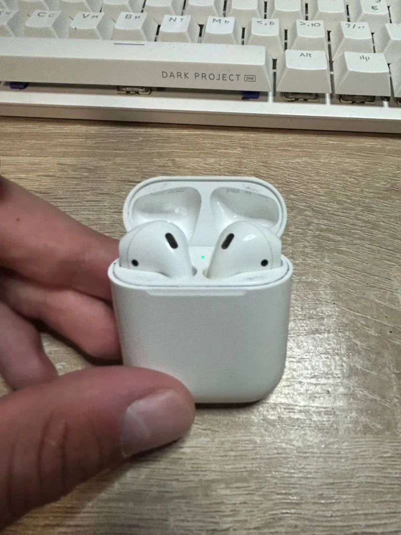 Apple Airpods 2(A2031/A1602) — фото 2