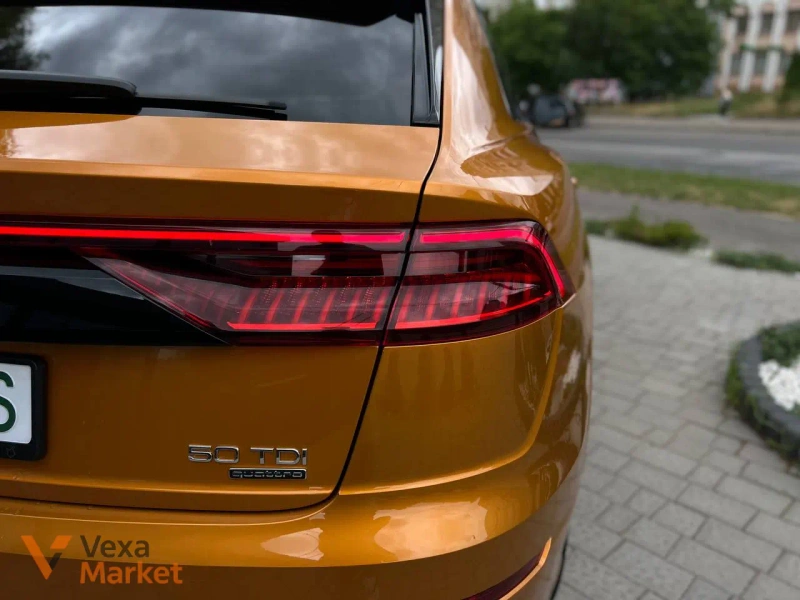 Audi Q8 50 TDI 2020 — фото 3