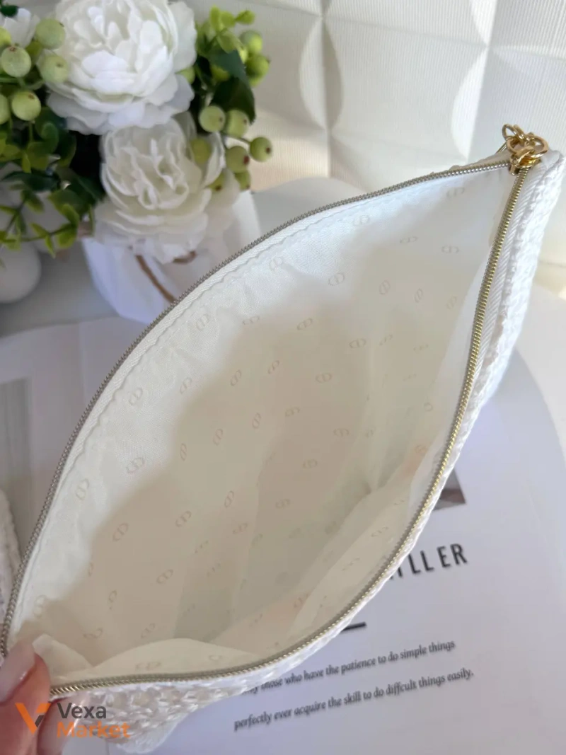 Біла плетена косметичка з рафії та дзеркальце Dior — фото 5