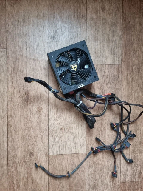 Блок питания Chieftec Power Smart 750W Gold (GPS-750C)