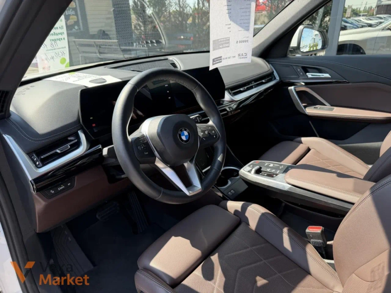 BMW X1 2024 Бензин Автомат Повний привід Білий — фото 6