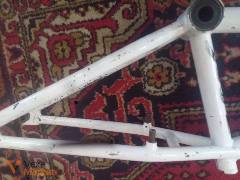 BMX рама Eastern з тріщиною — фото 3