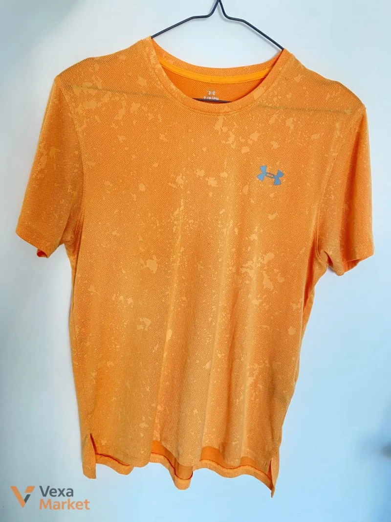 Чоловіча помаранчева футболка Under Armour UA LAUNCH SPLATTER SS розмір S — фото 3