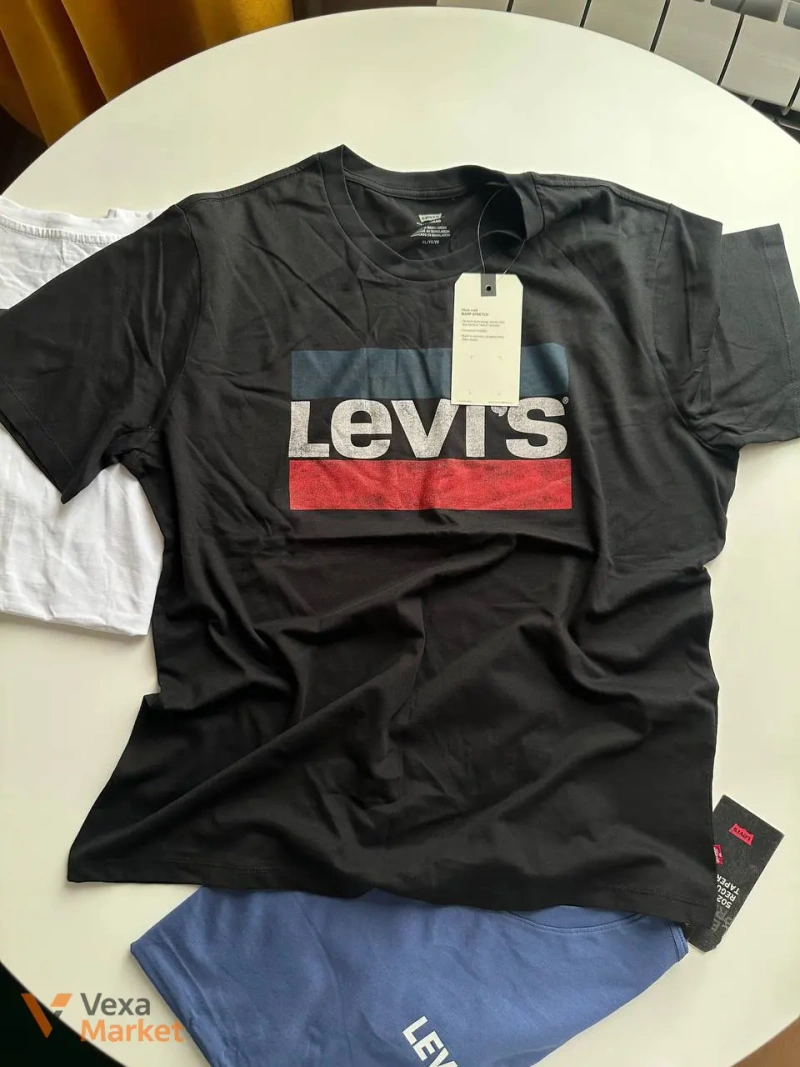 Чоловічі футболки Levi’s XL — фото 3
