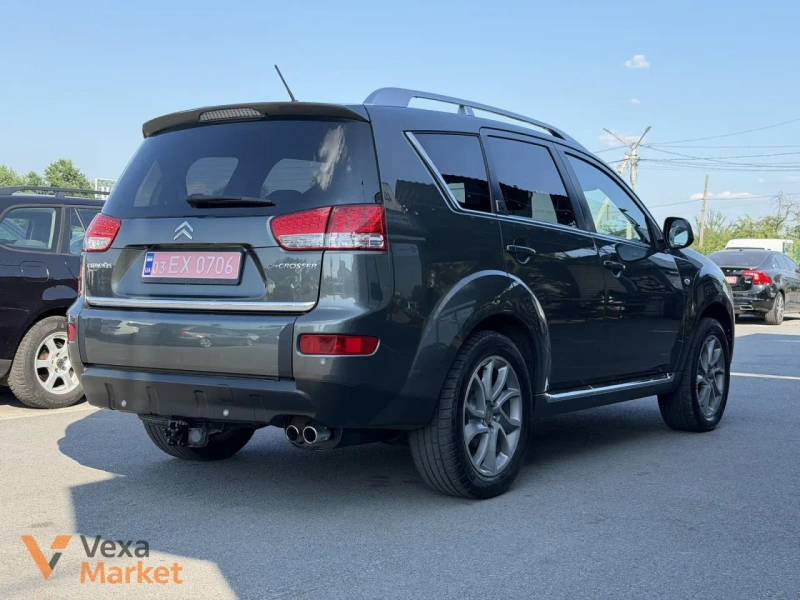 Citroen C-Crosser 2012 Дизель 2.2л Автомат Полный привод Серый — фото 3