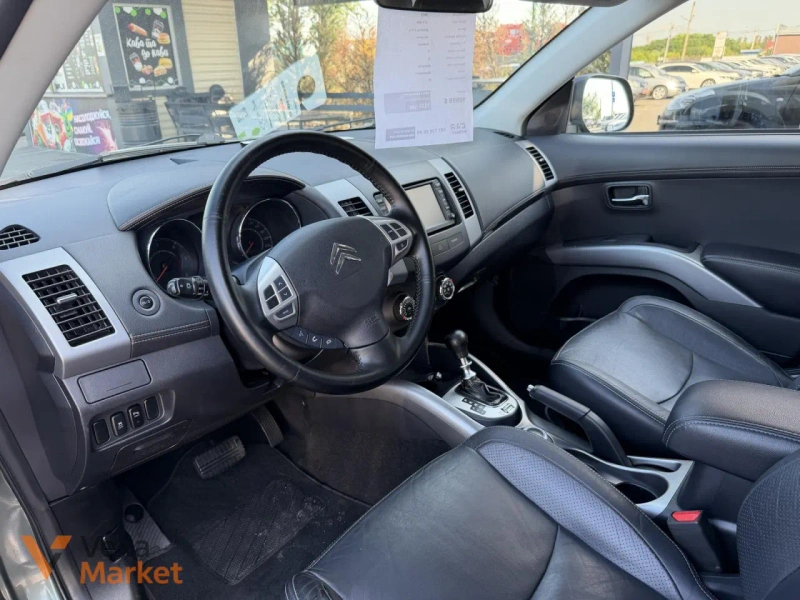 Citroen C-Crosser 2012 Дизель 2.2л Автомат Полный привод Серый — фото 6