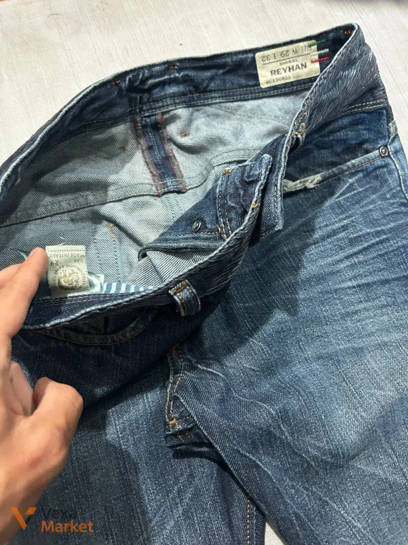 Diesel Slim BootCut Jeans — фото 3