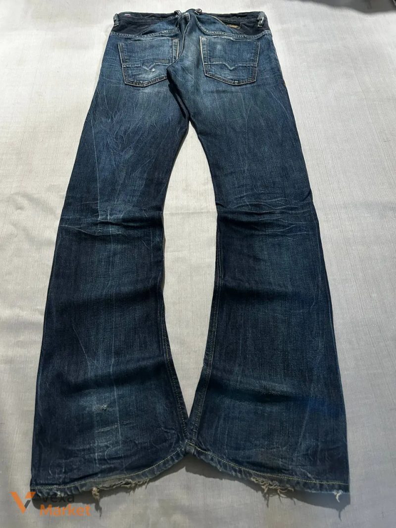 Diesel Slim BootCut Jeans — фото 4