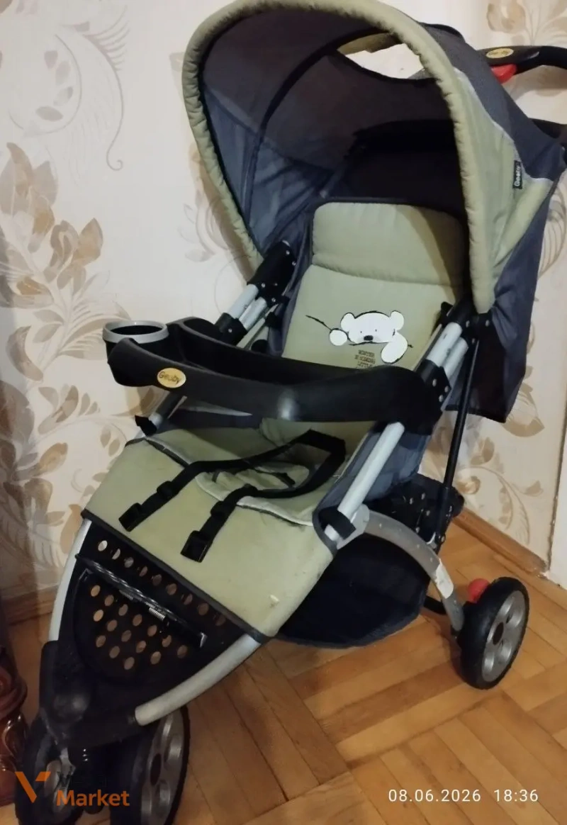 Дитяче ліжечко Baby, літня коляска Geoby та конячка-гойдалка — фото 3