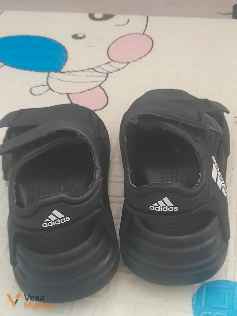 Дитячі сандалі Adidas розмір 22 — фото 2