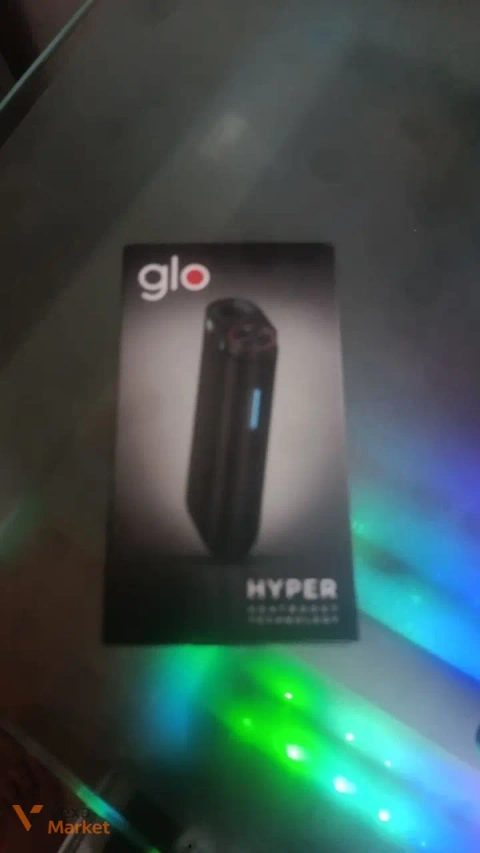 Два устройства glo HYPER