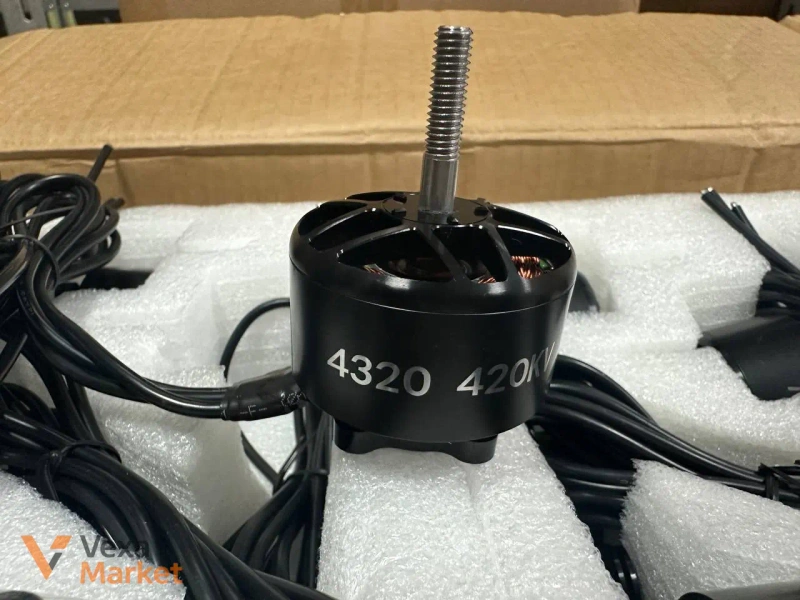 Двигун Caddx motor 4315 450kv — фото 4