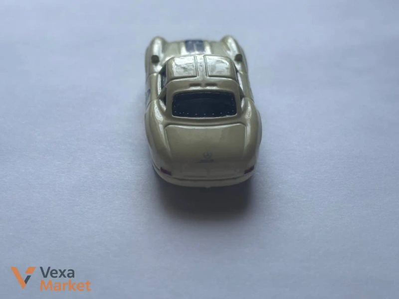 Hot Wheels Mercedes 300SL з діорами — фото 3