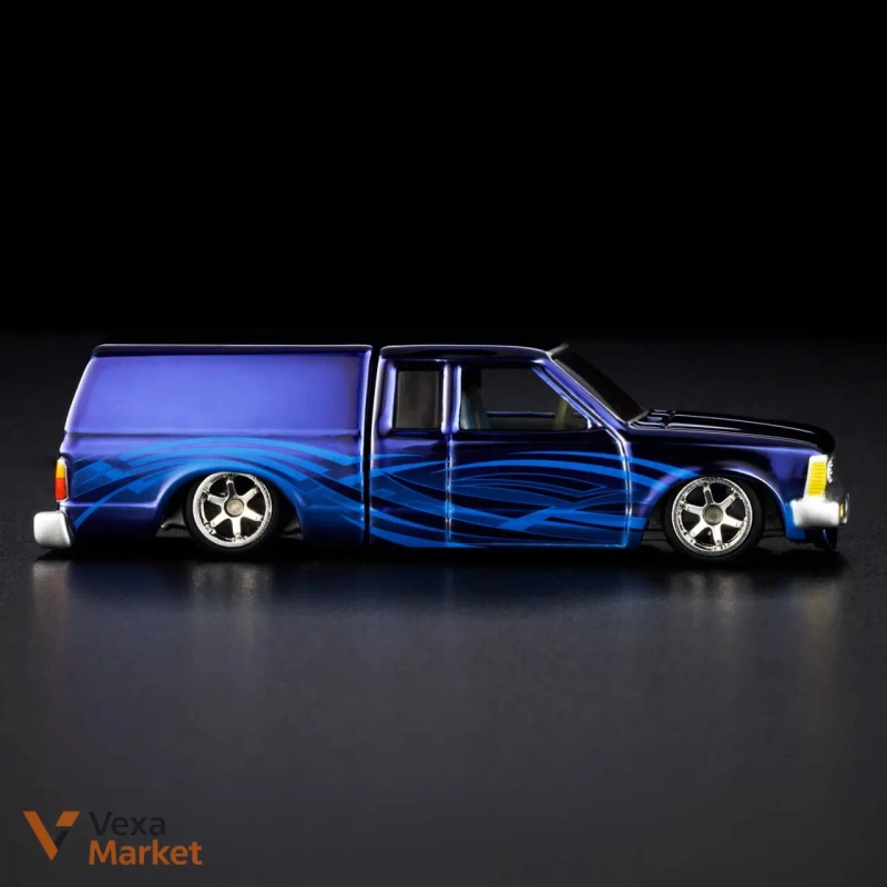 Hot Wheels RLC Exclusive 1986 Nissan 720 King Cab — фото 3