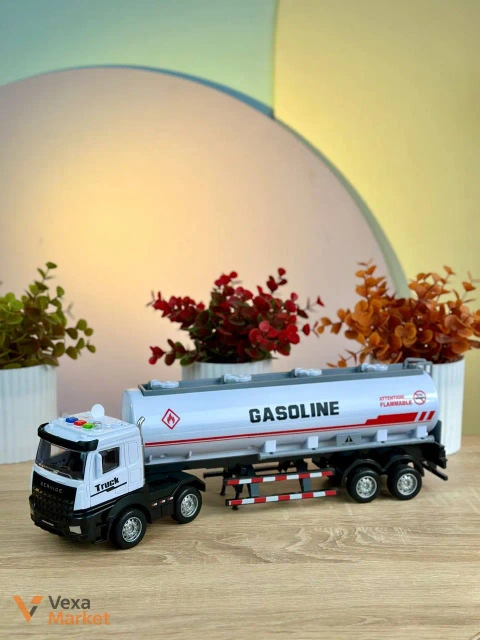Іграшкова автоцистерна D 2521, масштаб 1:16