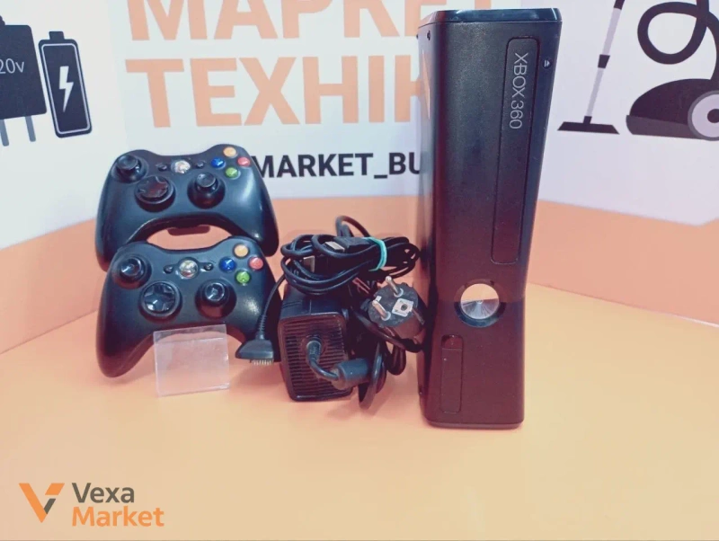 Ігрова приставка XBOX 360 S 320Gb з двома джойстиками — фото 2