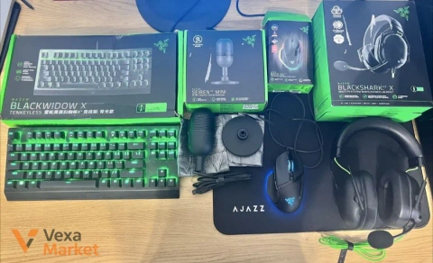 Ігровий набір Razer BlackWidow X Tenkeyless, Basilisk V3, BlackShark V2 X, Seiren V3 Mini