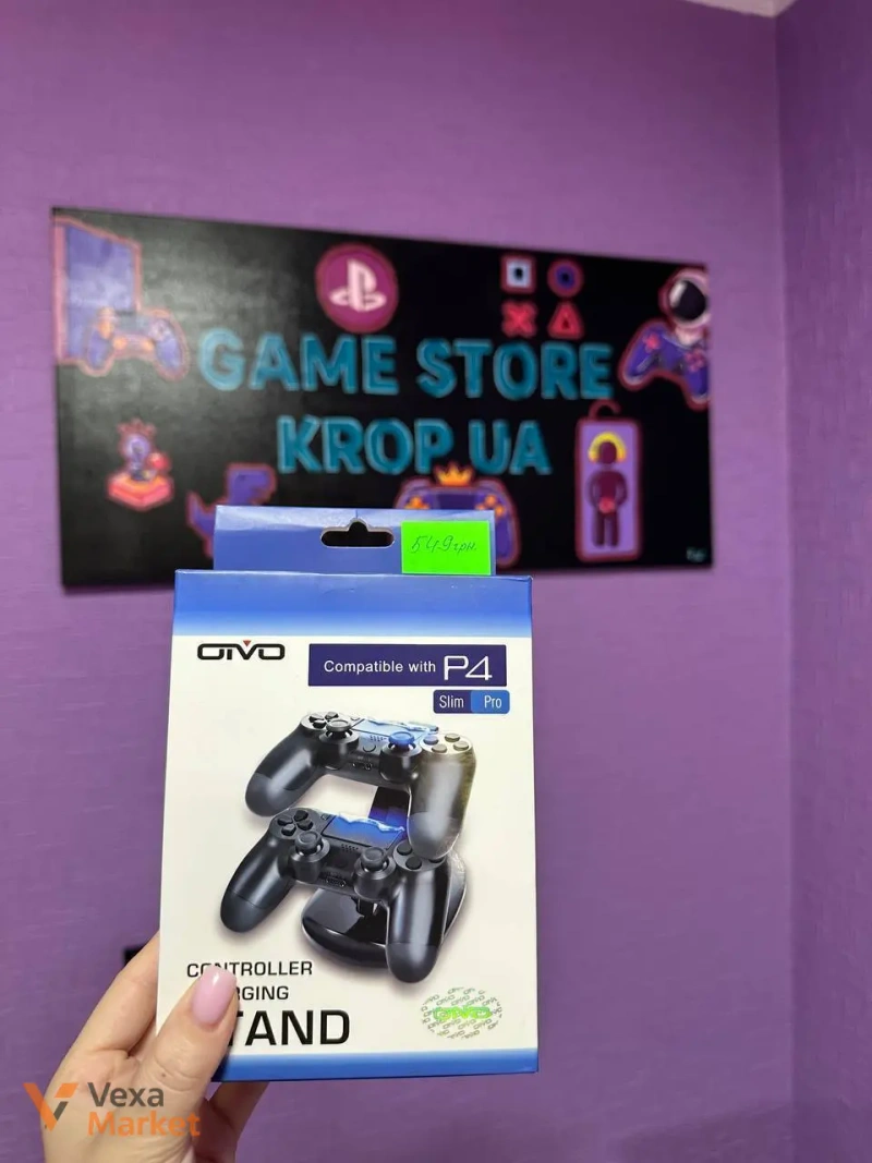 Игровой набор PS4 с 2 геймпадами, зарядной станцией и 4 играми — фото 3