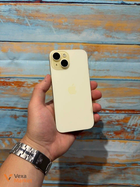 iPhone 15 128GB