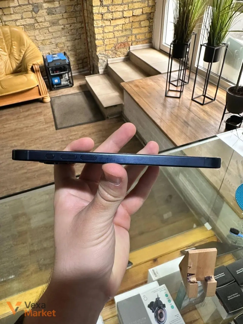 iPhone 15 Pro Max Blue 256 GB — фото 4