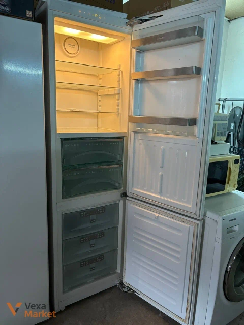 Холодильник Miele 2м 60*60