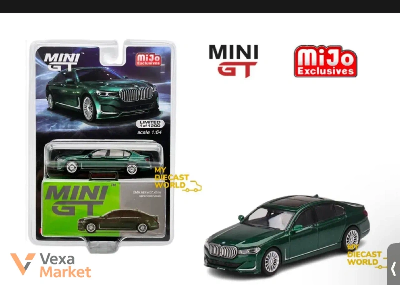 Колекційна модель Mini GT BMW M4 1:64 — фото 3