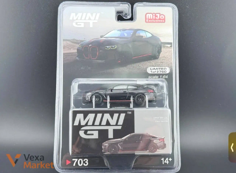 Колекційна модель Mini GT BMW M4 1:64 — фото 4