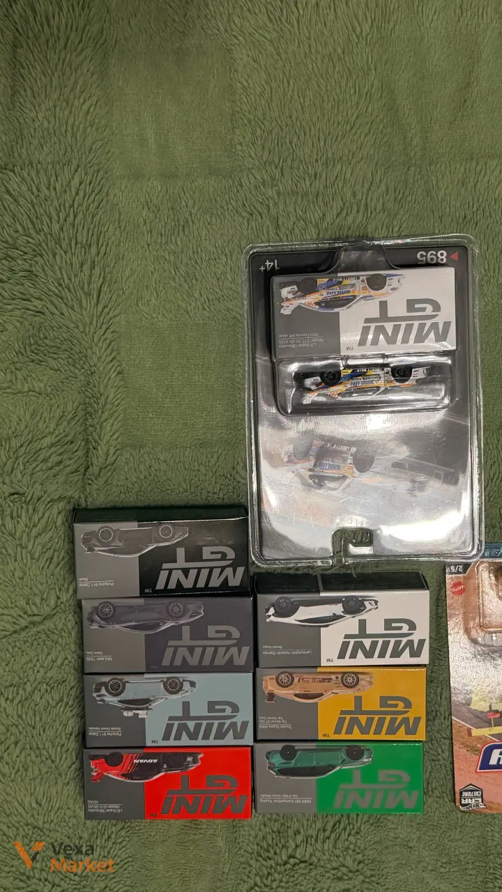 Колекційні моделі автомобілів Hot Wheels та Mini GT — фото 2