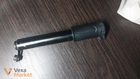 Компактний ручний насос для велосипеда