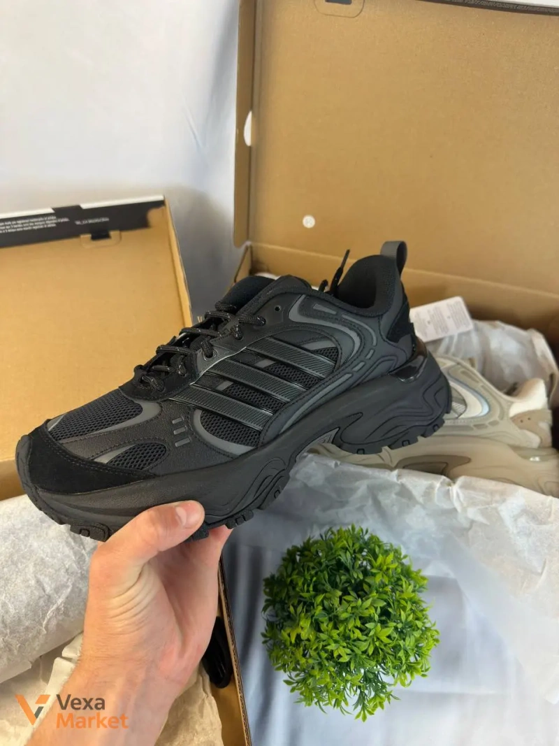 Кросівки Adidas Shadow Fever — фото 2