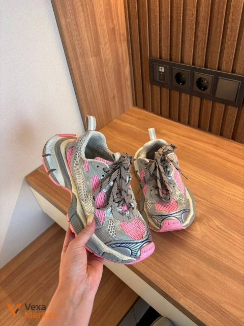 Кросівки Balenciaga 37 розмір