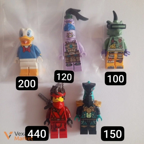 Lego мініфігурки