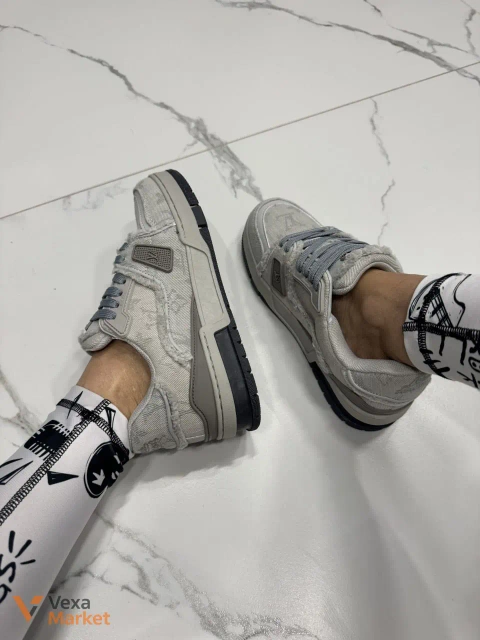 Louis Vuitton Trainer Grey шкіра, текстиль