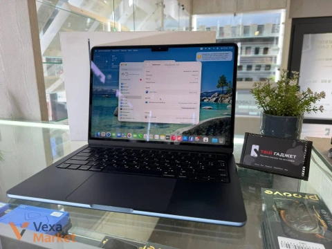 MacBook Air 13" 8/512GB Midnight