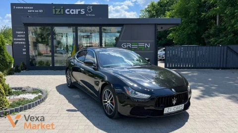 Maserati Ghibli 2017 3.0 бензин автомат