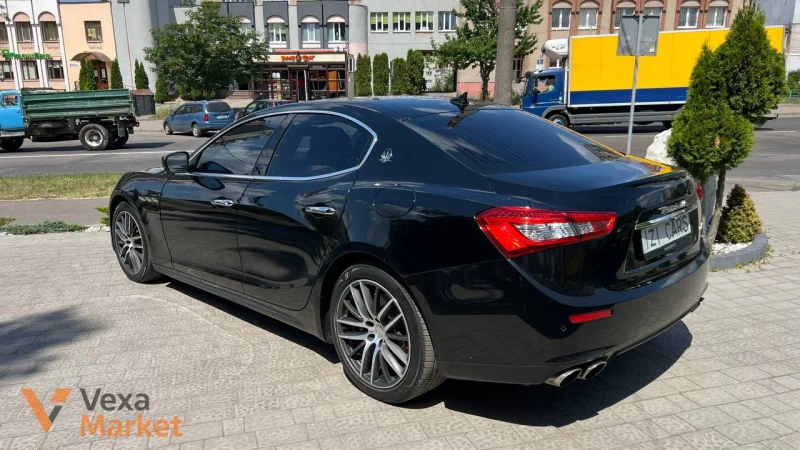Maserati Ghibli 2017 3.0 бензин автомат — фото 2